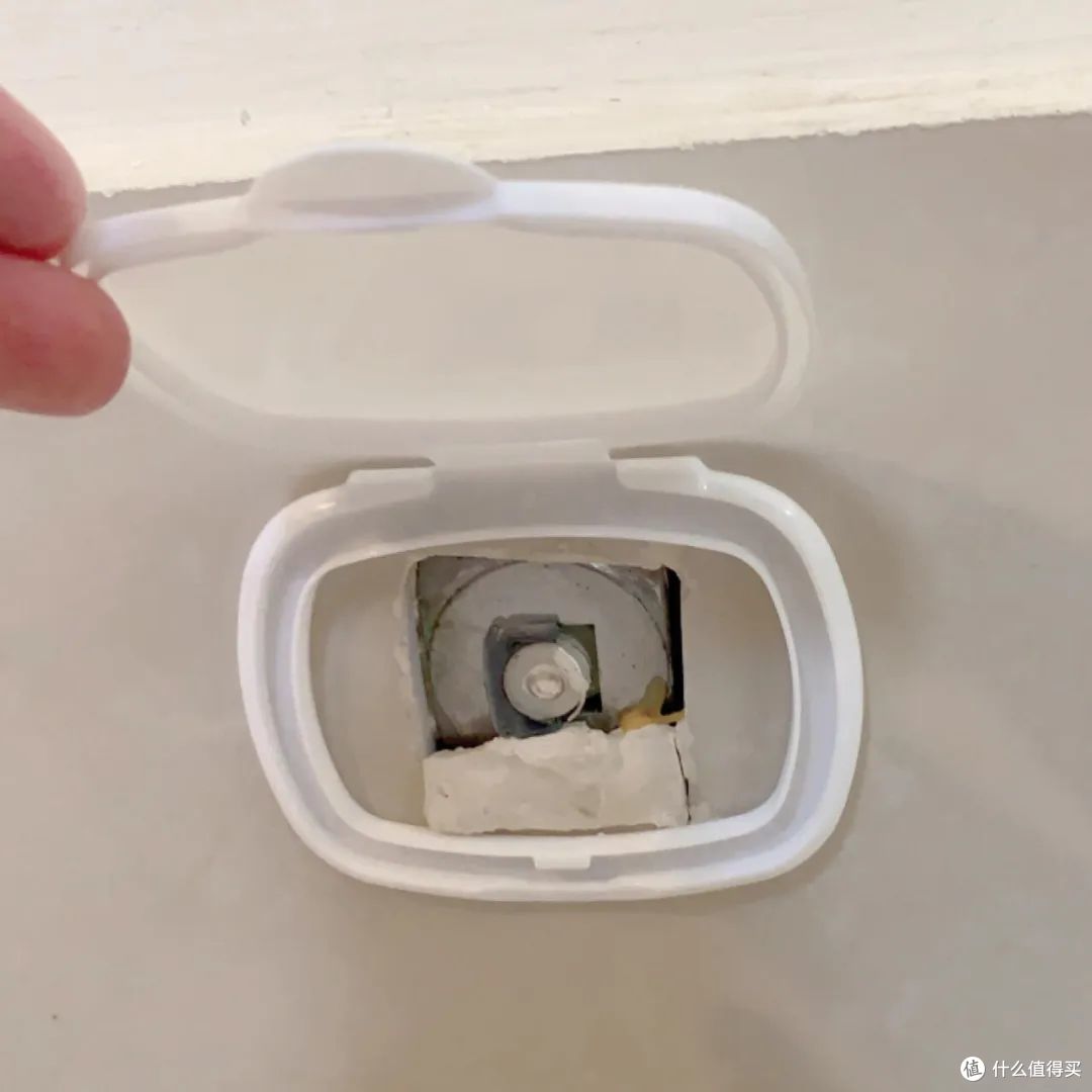 被小小的“湿巾盖子”圈粉了!打开思路后,解决了不少生活痛点