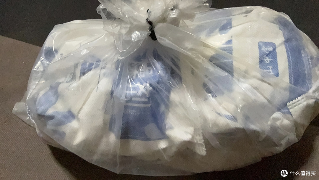 雨季家具防潮:守护家居的“干燥秘籍”