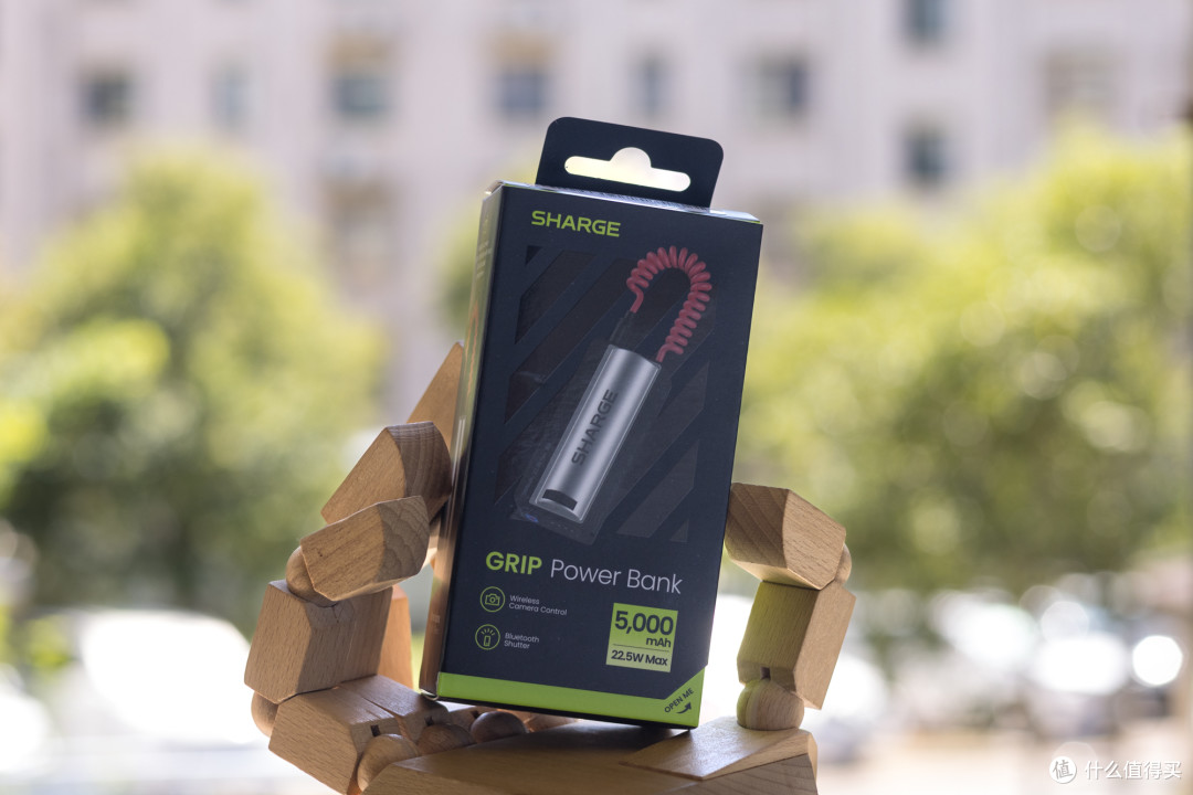 能充又能拍,好用的旅游搭子——闪极随行shot移动电源开箱分享