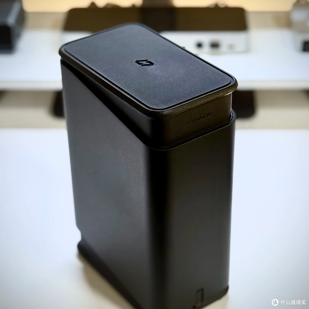 Z2Pro开箱,我的桌搭C位稳了!