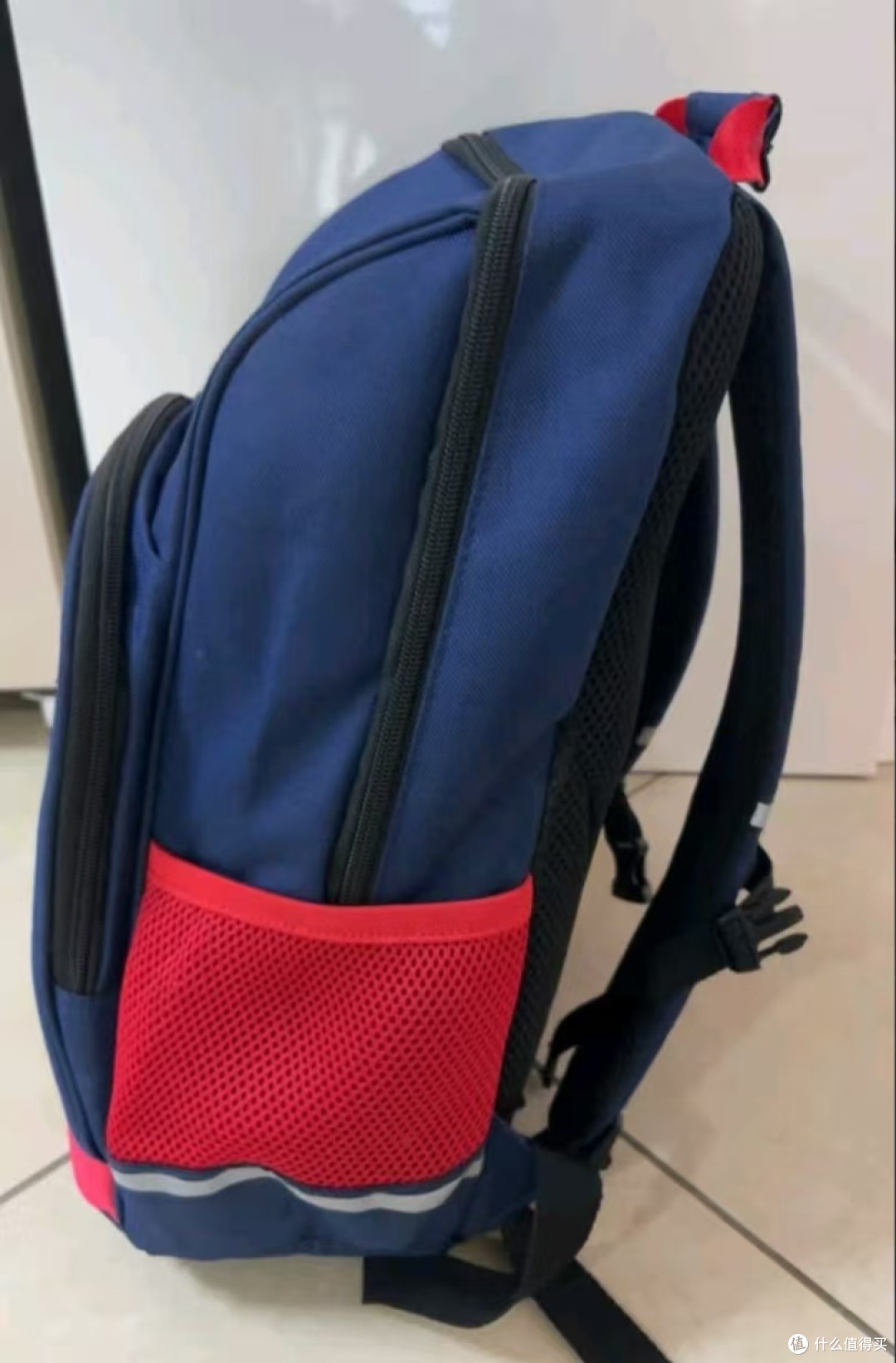 魔法背包：迪士尼护脊书包的奇妙之旅
