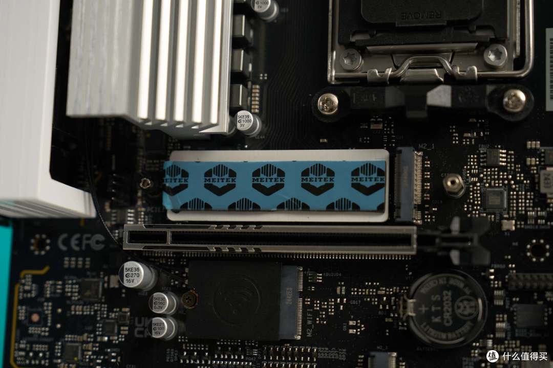 8400F+索泰5060TI XGAMEING装机,2K分辨率使用体验