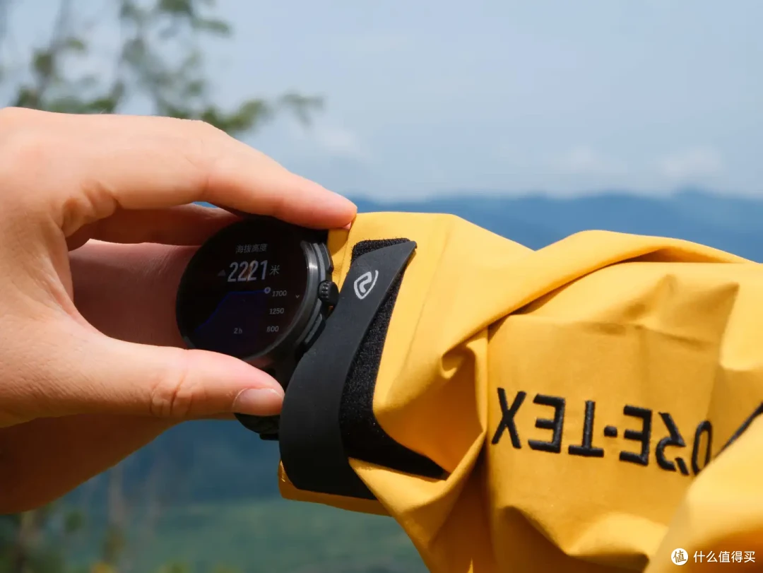 手表上新:颂拓两款新手表怎么选|SUUNTO RUN和SUUNTO RACE 2对比