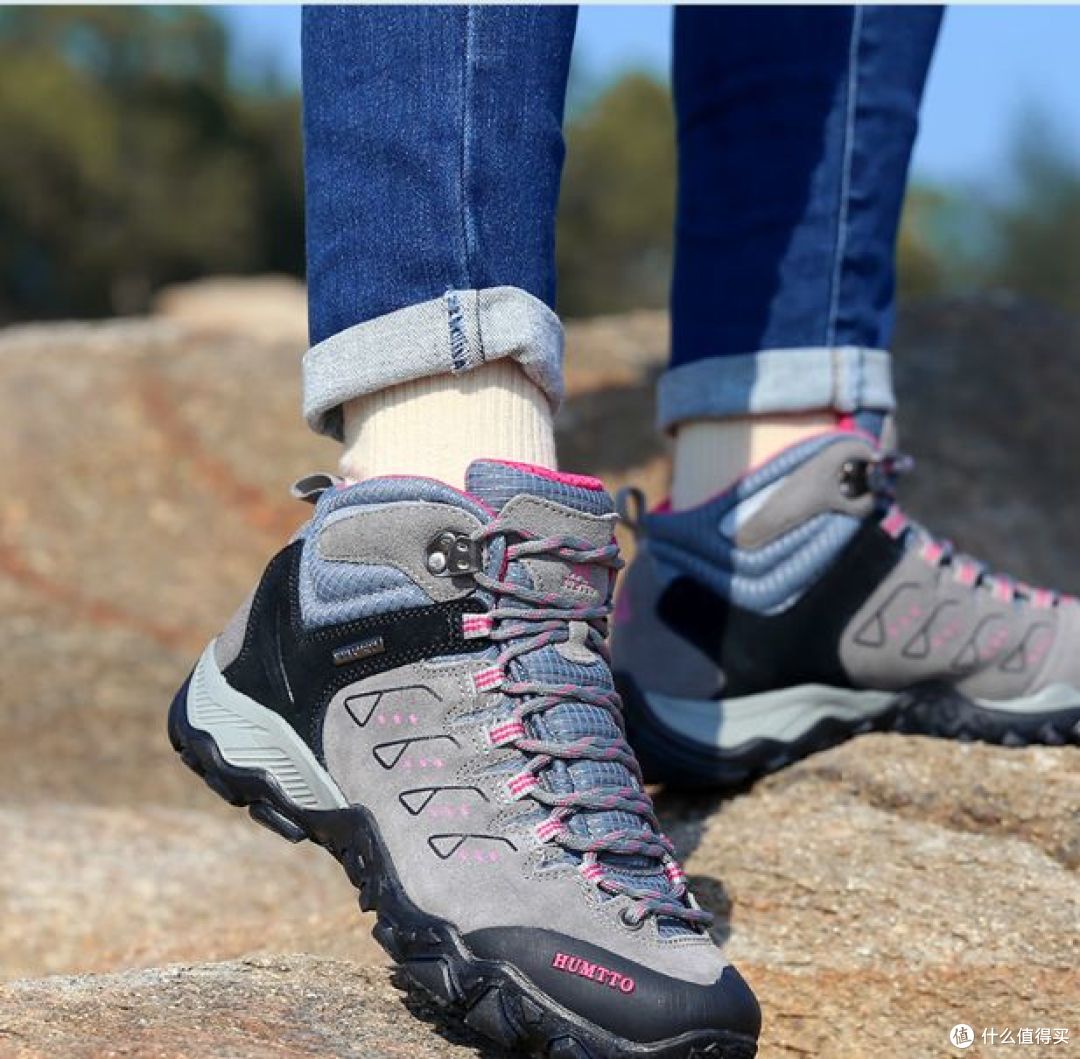 女款登山鞋!悍途防滑与耐磨,带你征服每座高峰!