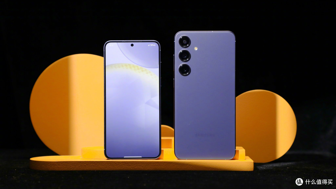 从5999元跌到3128元,12GB+256GB+30倍变焦,三星机皇沦为中端机