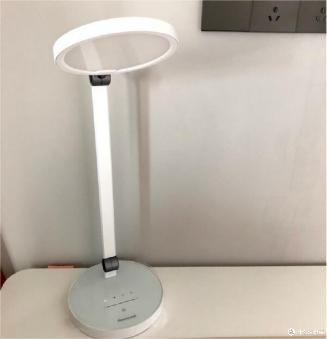 台灯护眼灯品牌排行前十名有哪些?口碑热销十大精品推荐,放心选