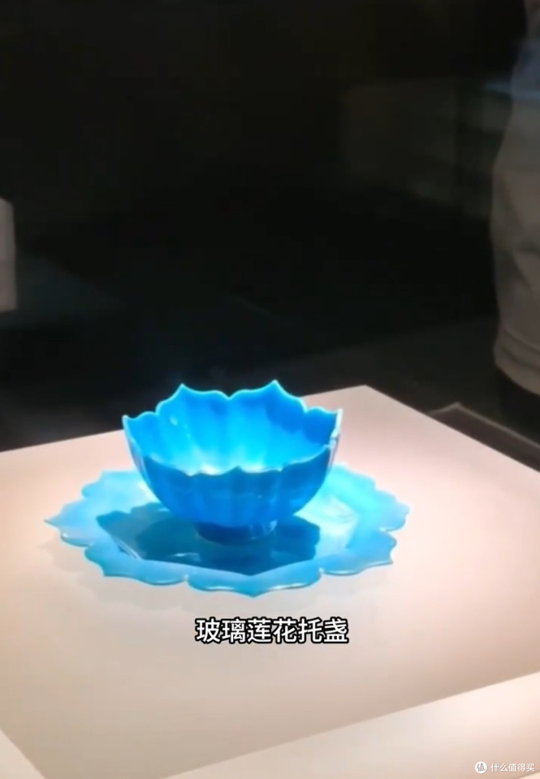 跟《南京照相馆》品历史,带着小艺看世界逛景点,导游都省了