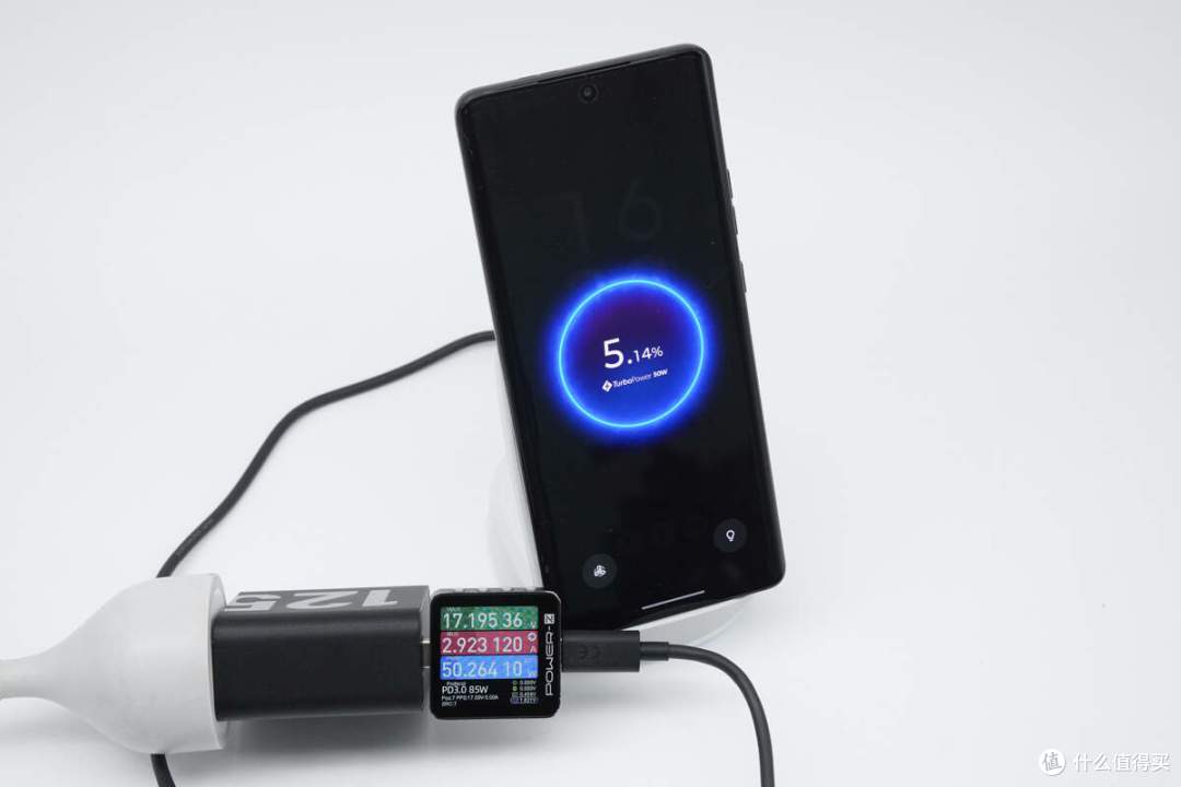 充电兼容性强到可怕!支持5A PPS!moto X50 Ultra充电评测