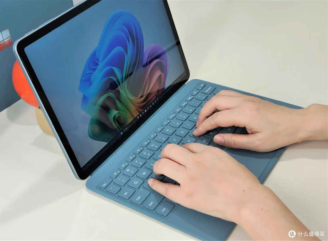 学生高性价比电脑必备!Surface Pro, 12英寸,专为多功能而生