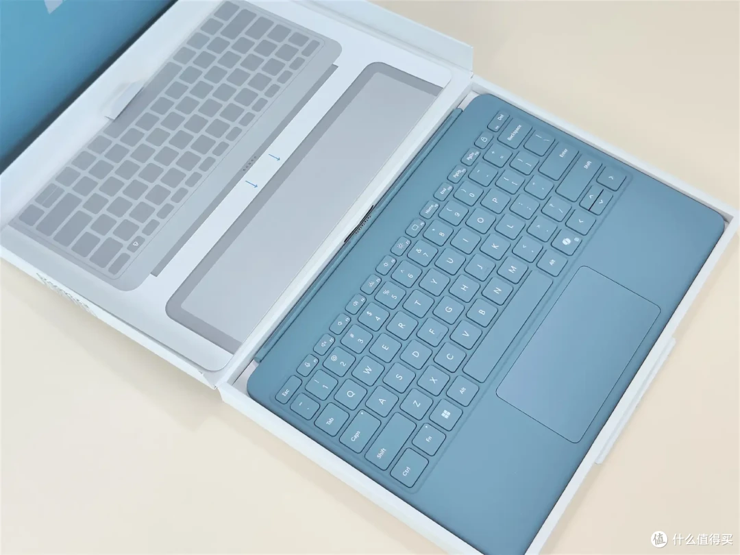 学生高性价比电脑必备!Surface Pro, 12英寸,专为多功能而生