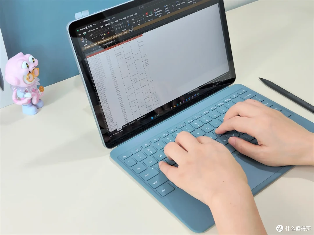 学生高性价比电脑必备!Surface Pro, 12英寸,专为多功能而生