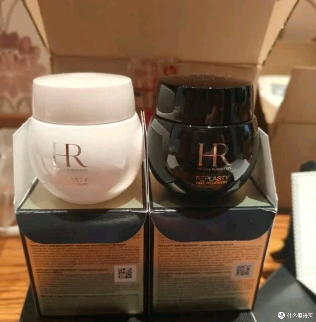 七夕送礼:赫莲娜黑白绷带抗老CP