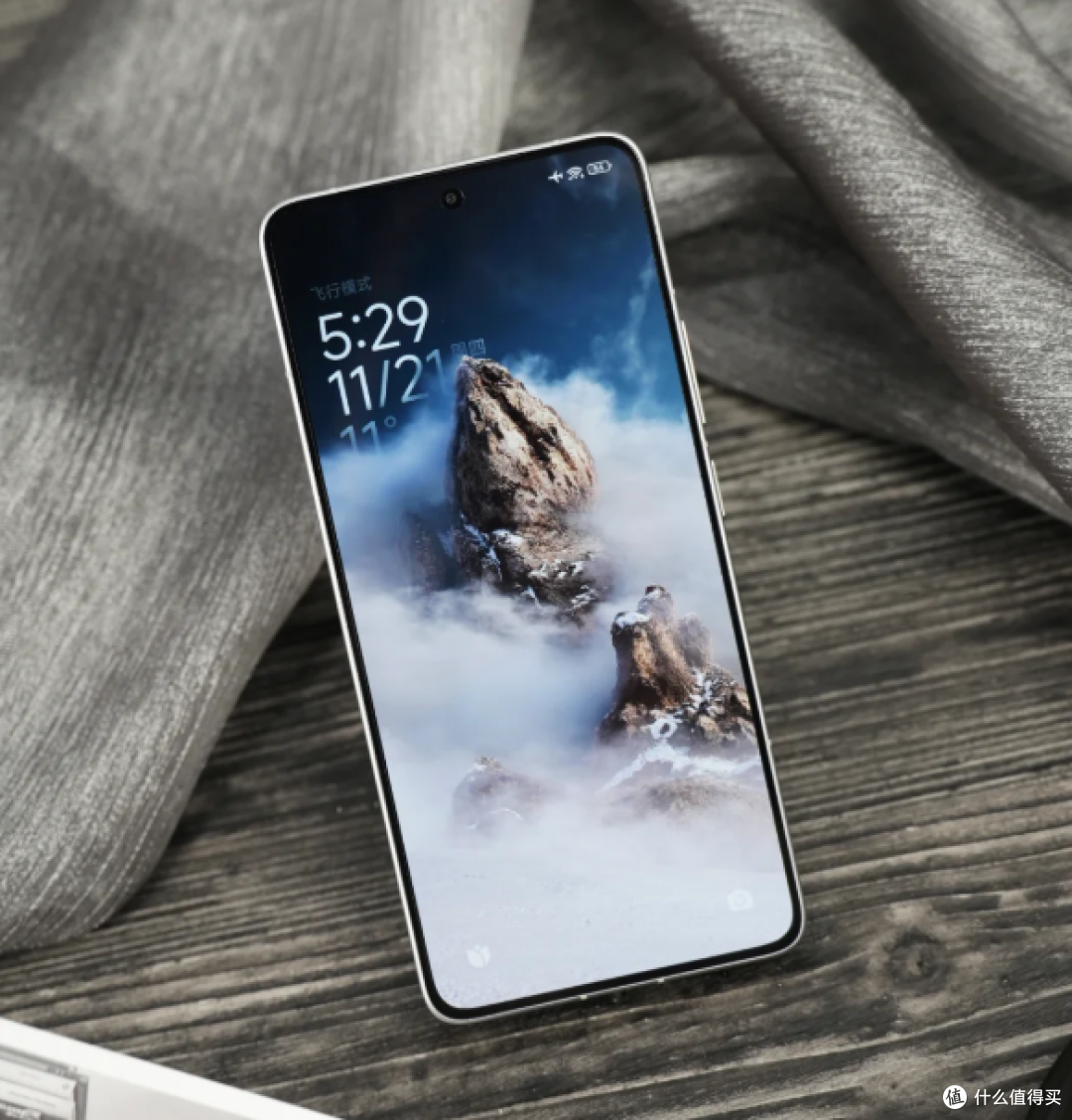 红米K80 Pro降价!从3699元跌至2300元,“降维打击”开启