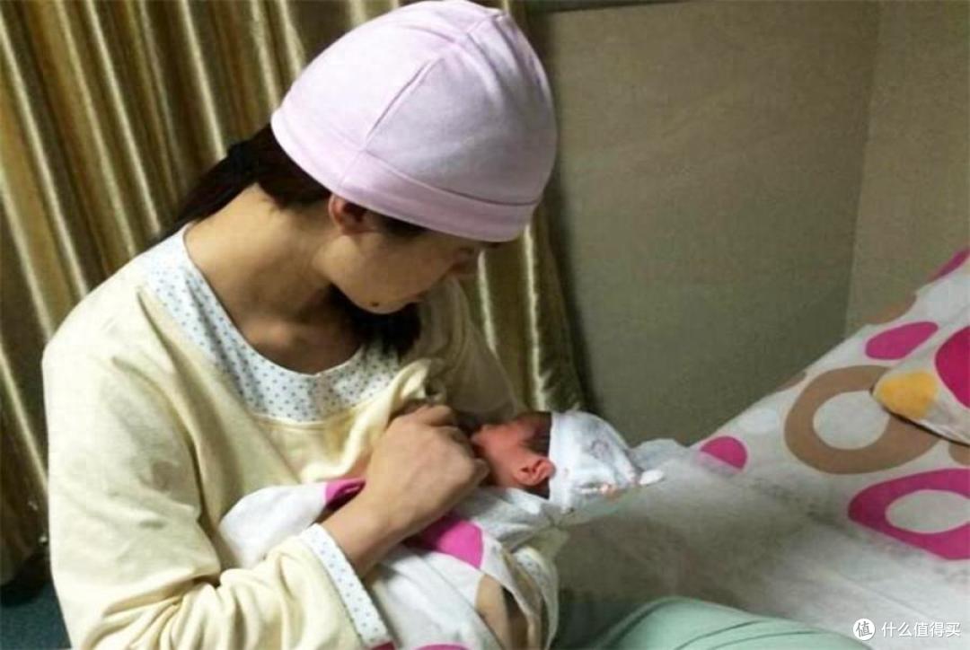 新生儿吃着奶就哭闹,是母乳不够香还是不够甜?可能性有6个呢