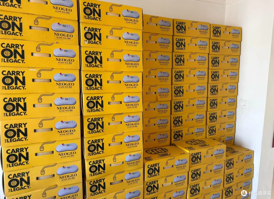 大量SNK摇杆主机流入闲鱼,二手148元起,能外接PS4/Switch等