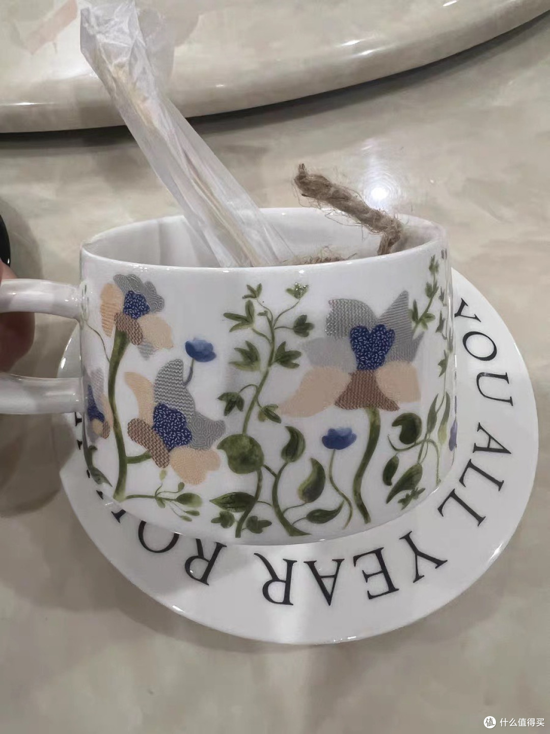 手工陶瓷杯里的慢时光