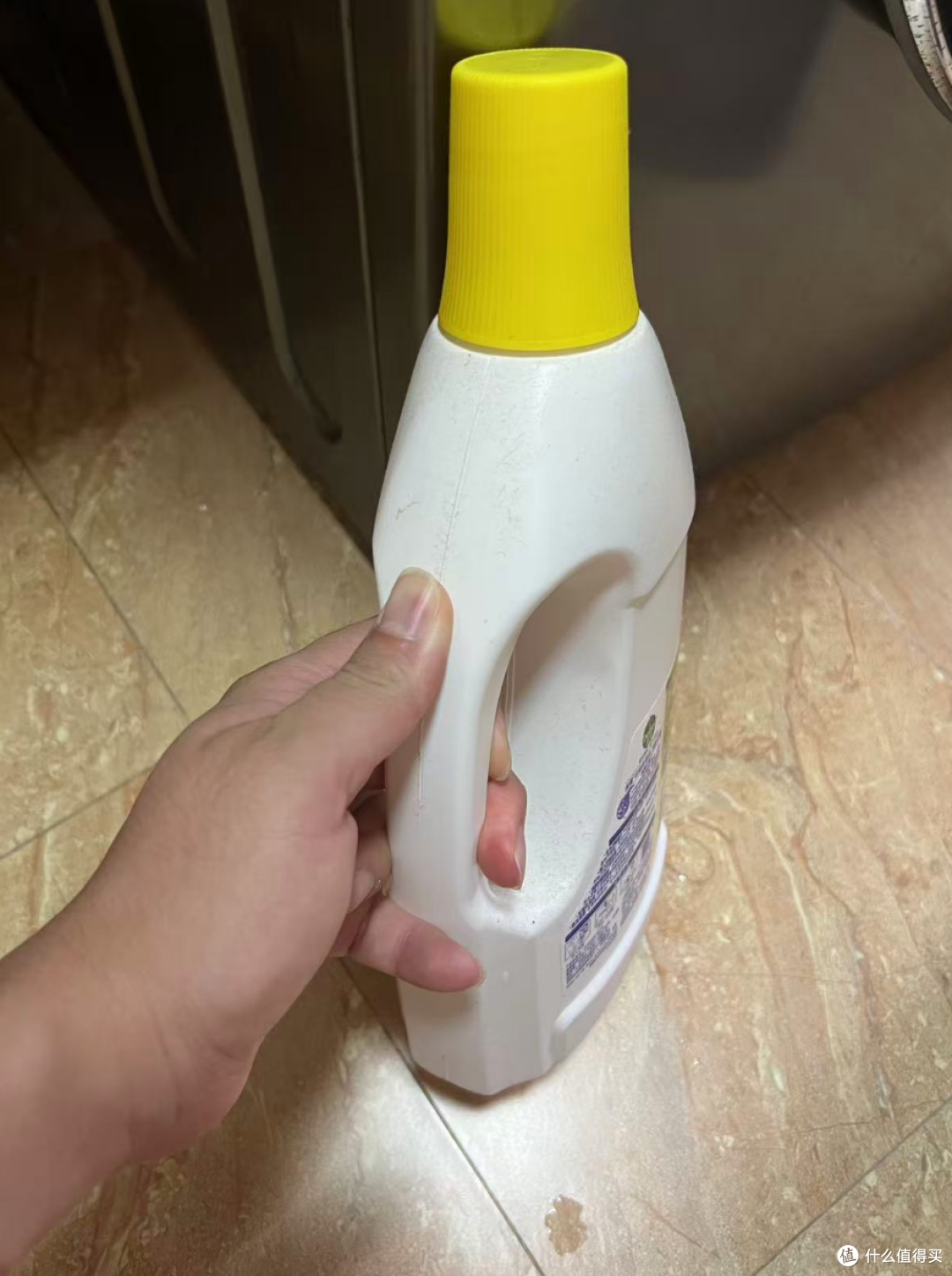 洗衣粉洗衣液洗衣凝珠和皂4种,用错毁坏衣物不说,修洗衣机500起