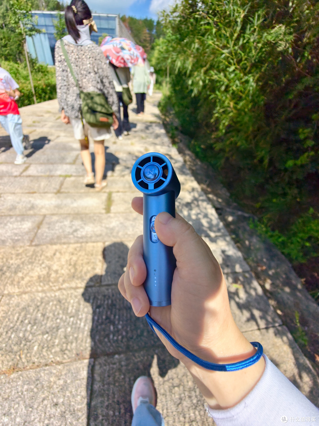 拯救吃土学生党!这6件大学生必买宿舍神器:刚需性价比数码好物