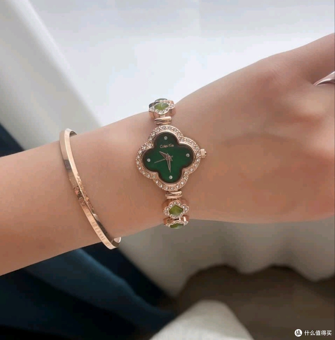 时光深处的四叶秘境：Colevkie手链表品鉴