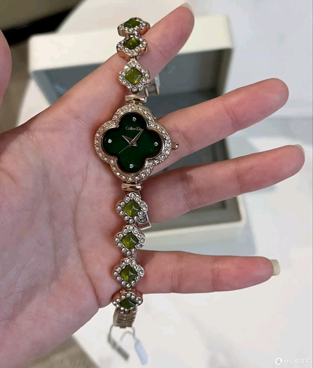 时光深处的四叶秘境：Colevkie手链表品鉴
