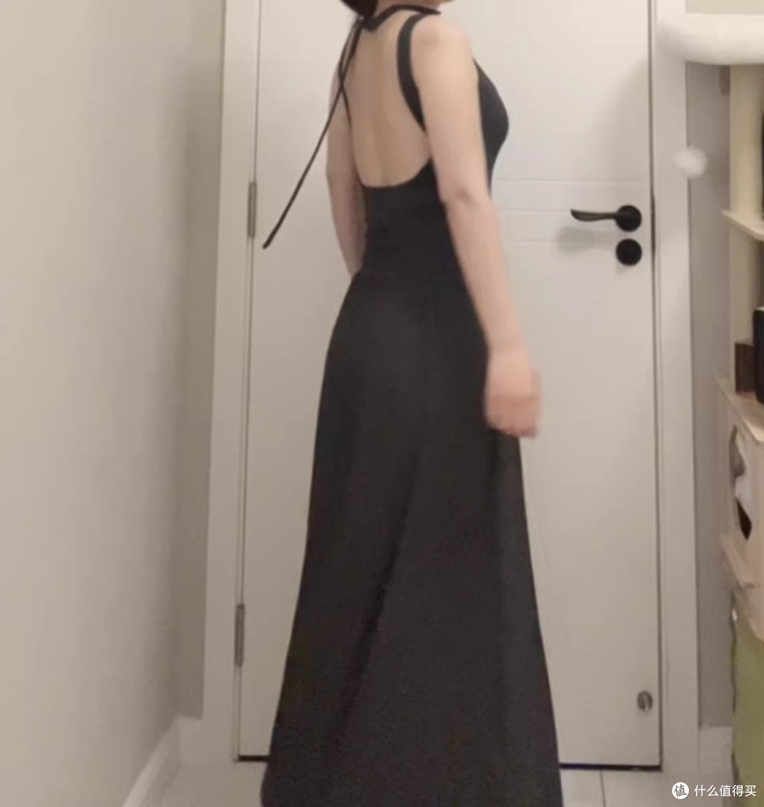藏在挂脖吊带里的七夕心动