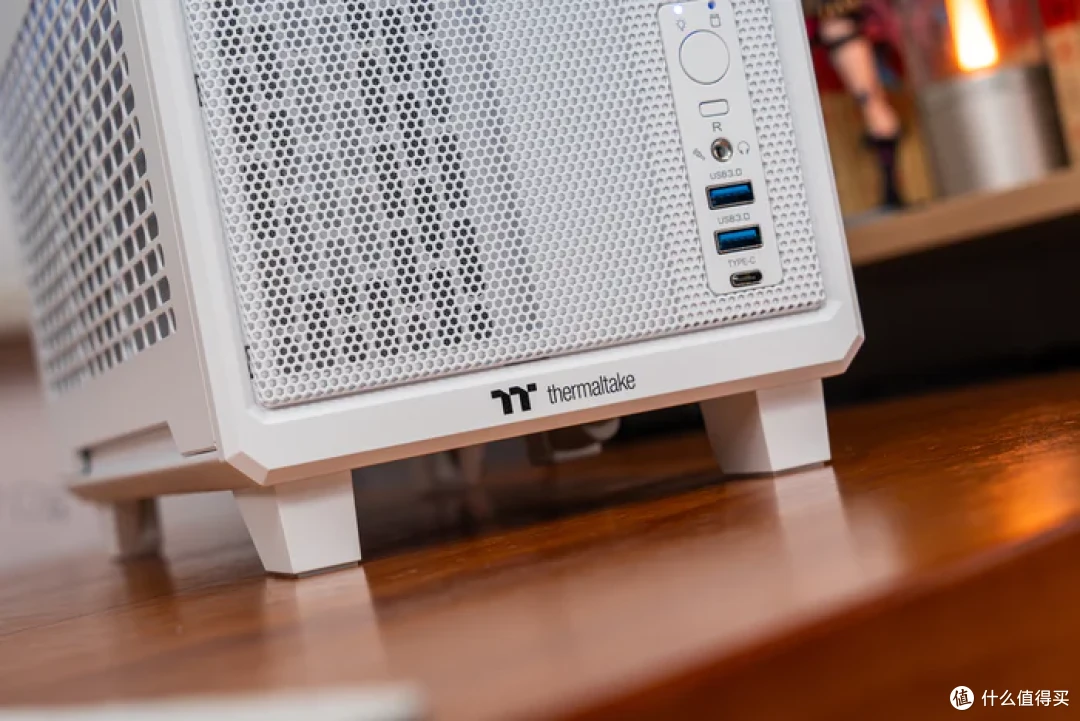 纯白小钢炮——TT TR100+华硕B860-I+索泰 5070天启装机