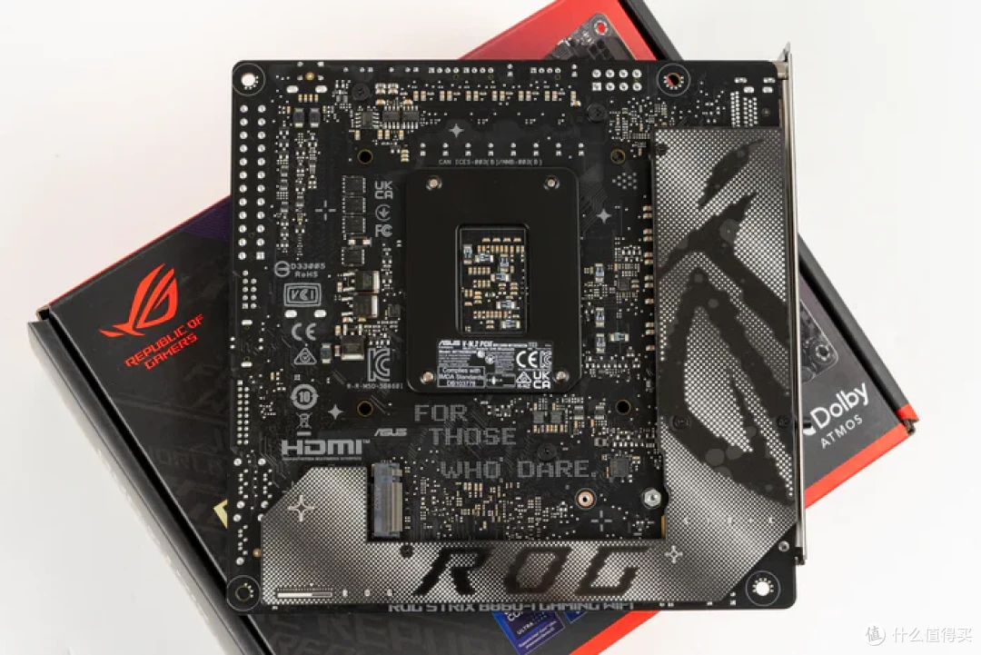 纯白小钢炮——TT TR100+华硕B860-I+索泰 5070天启装机