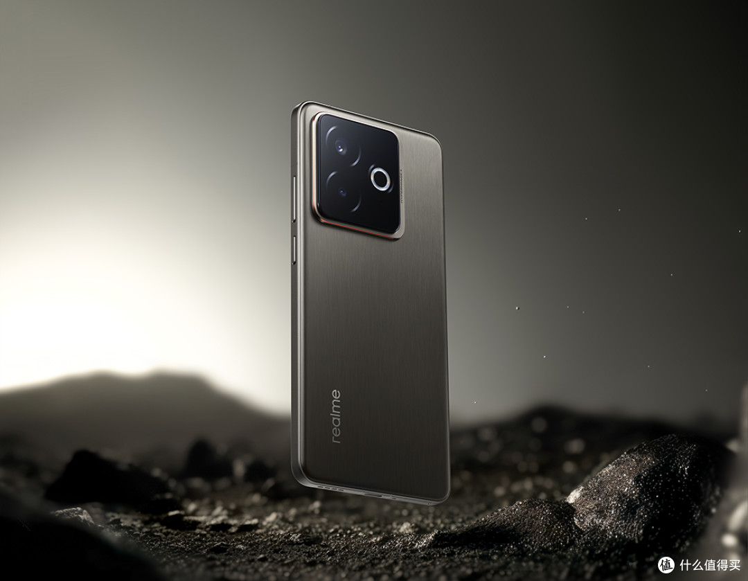 16+512GB！8月价格“跌至新低”的3款手机，流畅用5年