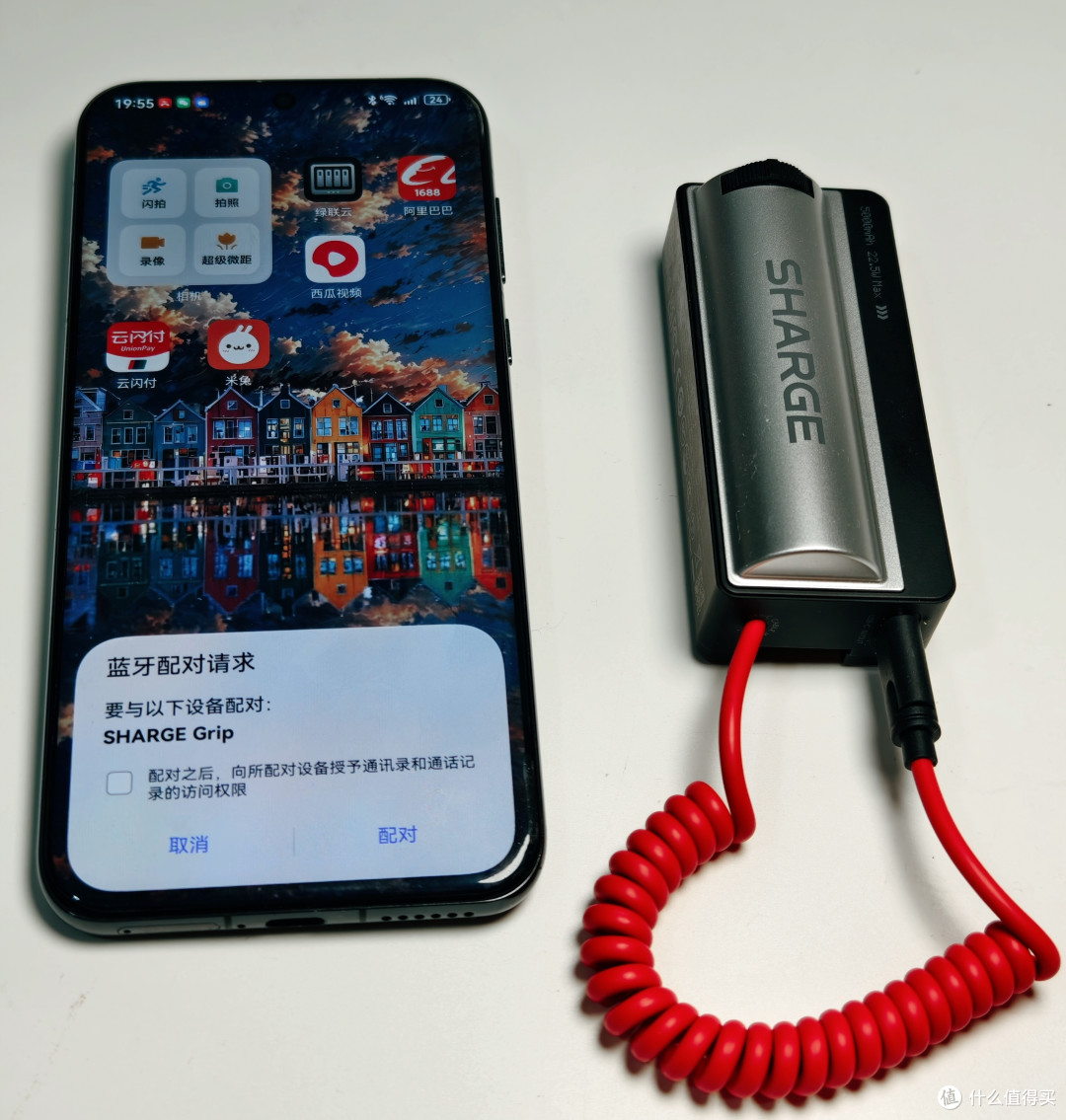 颜值超高,能拍照、能快充的充电宝,闪极Shot,最有创意的充电宝