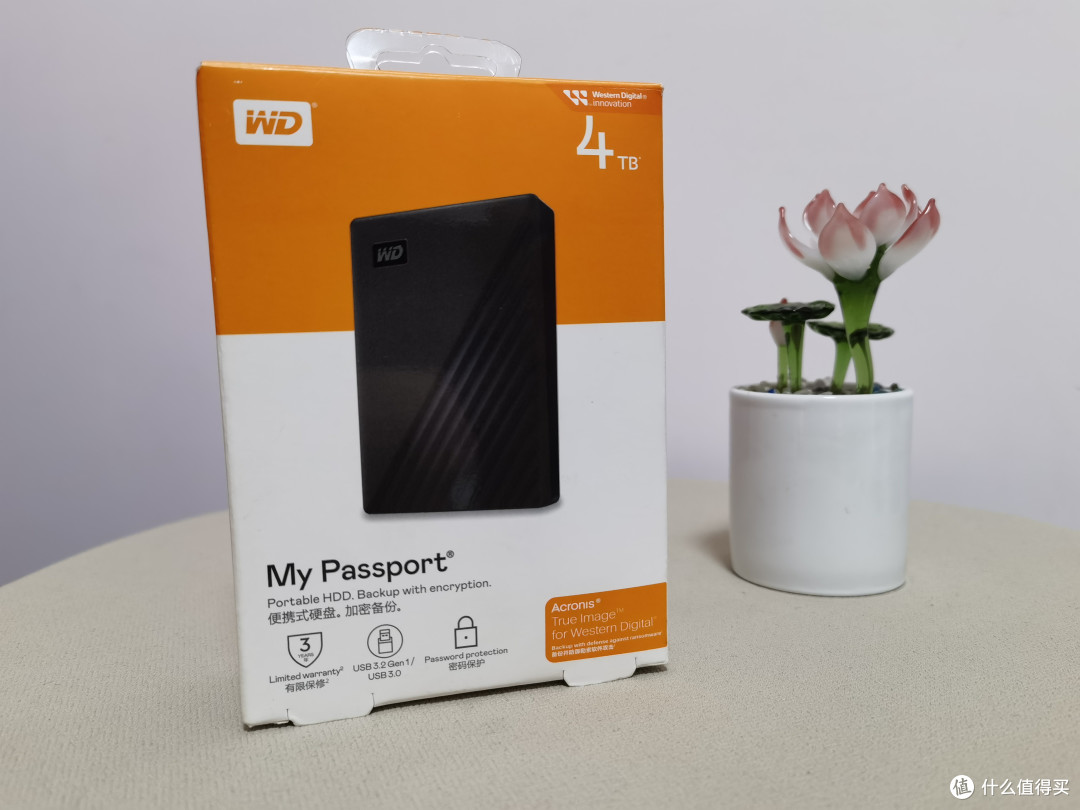 移动硬盘,便携和大容量不可兼顾?西数随行版My Passport说不。