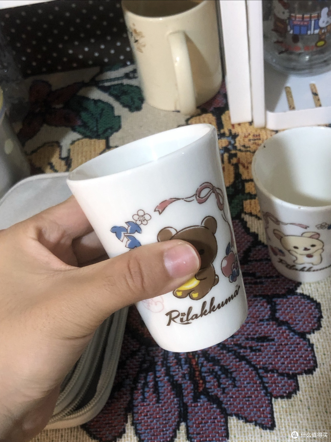 闲鱼淘到超值轻松熊杯子