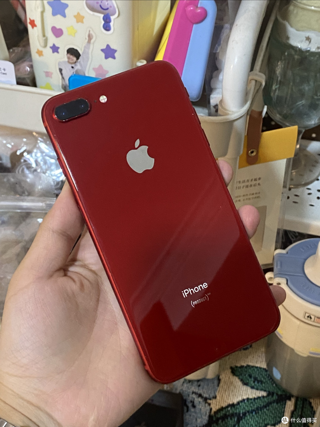 千块钱在闲鱼淘到俩iPhone 8P备用机,红色黑色都超香!