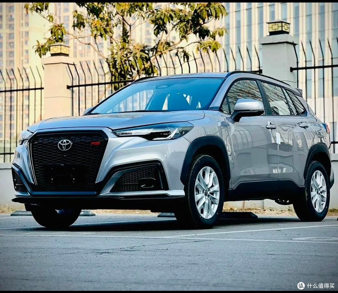 丰田混动SUV“价格崩塌”！8.98万起抢2.0L混动？