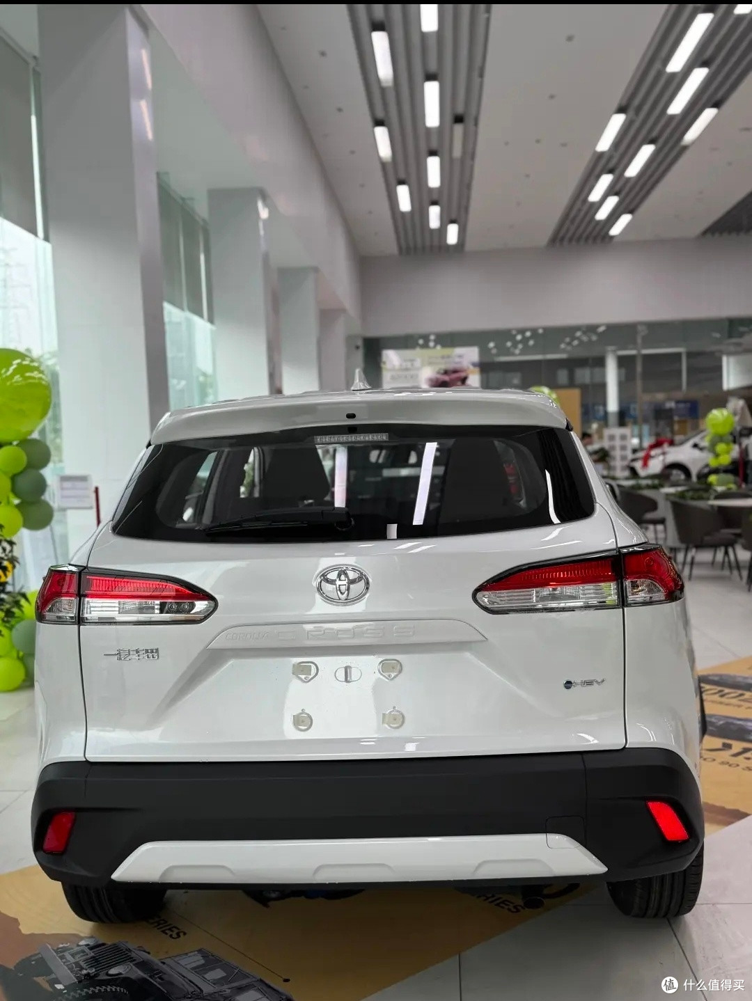 丰田混动SUV“价格崩塌”！8.98万起抢2.0L混动？
