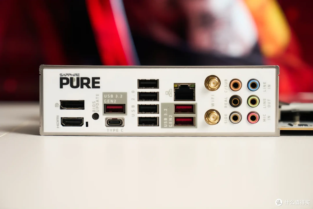 真白色套装,蓝宝石PURE极地B850A WIFI装机