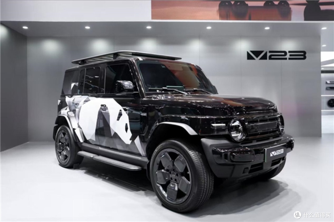 iCAR V23赛博版成都车展首秀,高能改装生态全面进阶