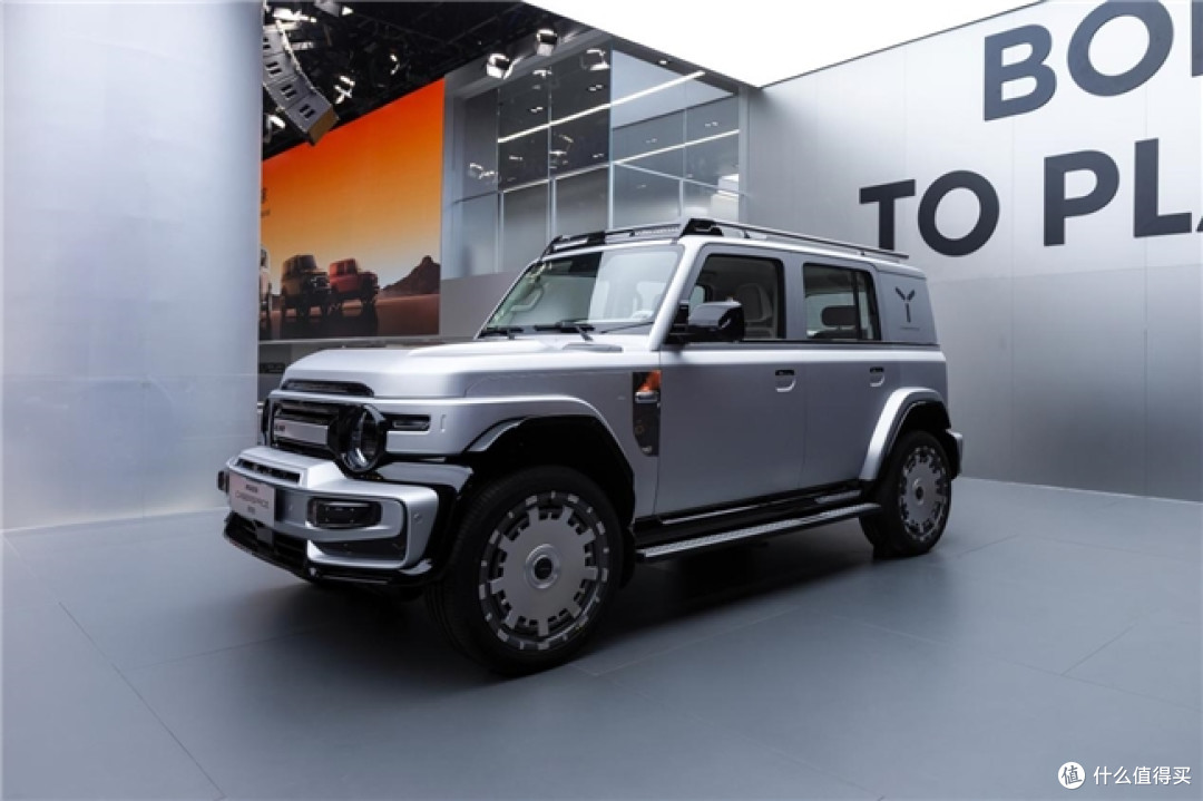 iCAR V23赛博版成都车展首秀,高能改装生态全面进阶