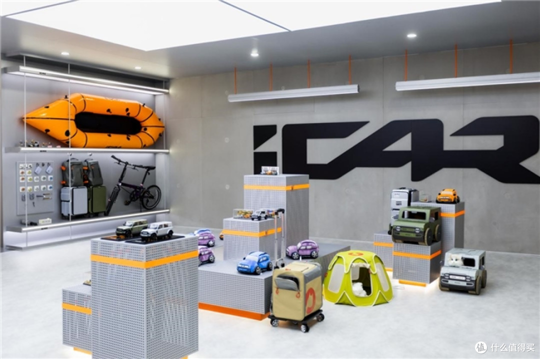 iCAR V23赛博版成都车展首秀,高能改装生态全面进阶