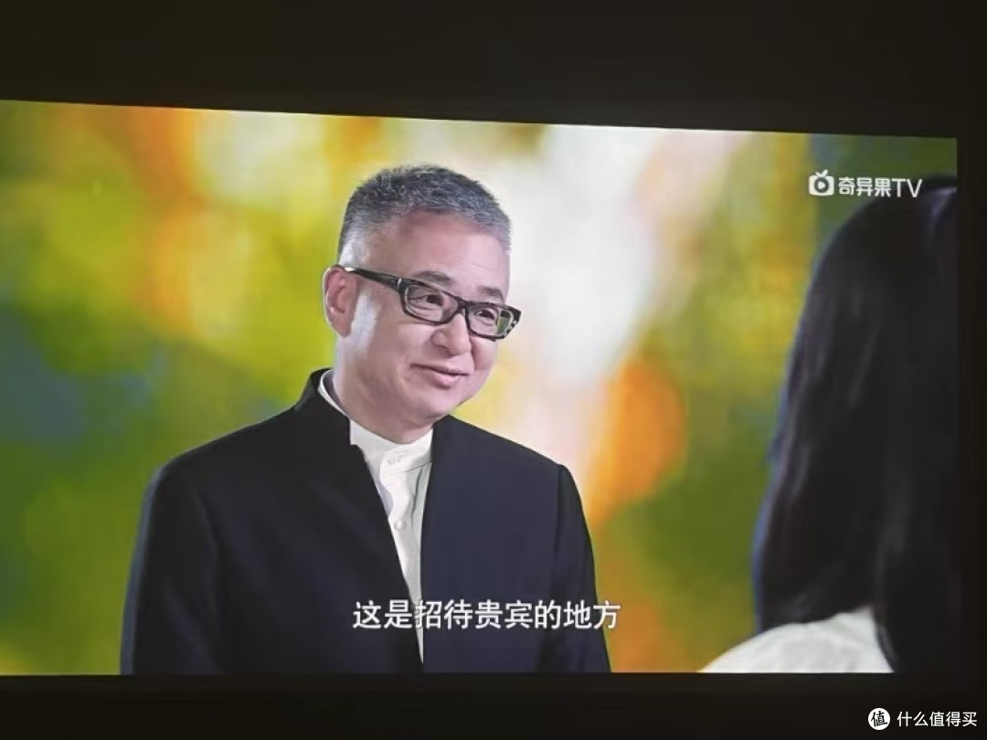 智能调校,便捷观影