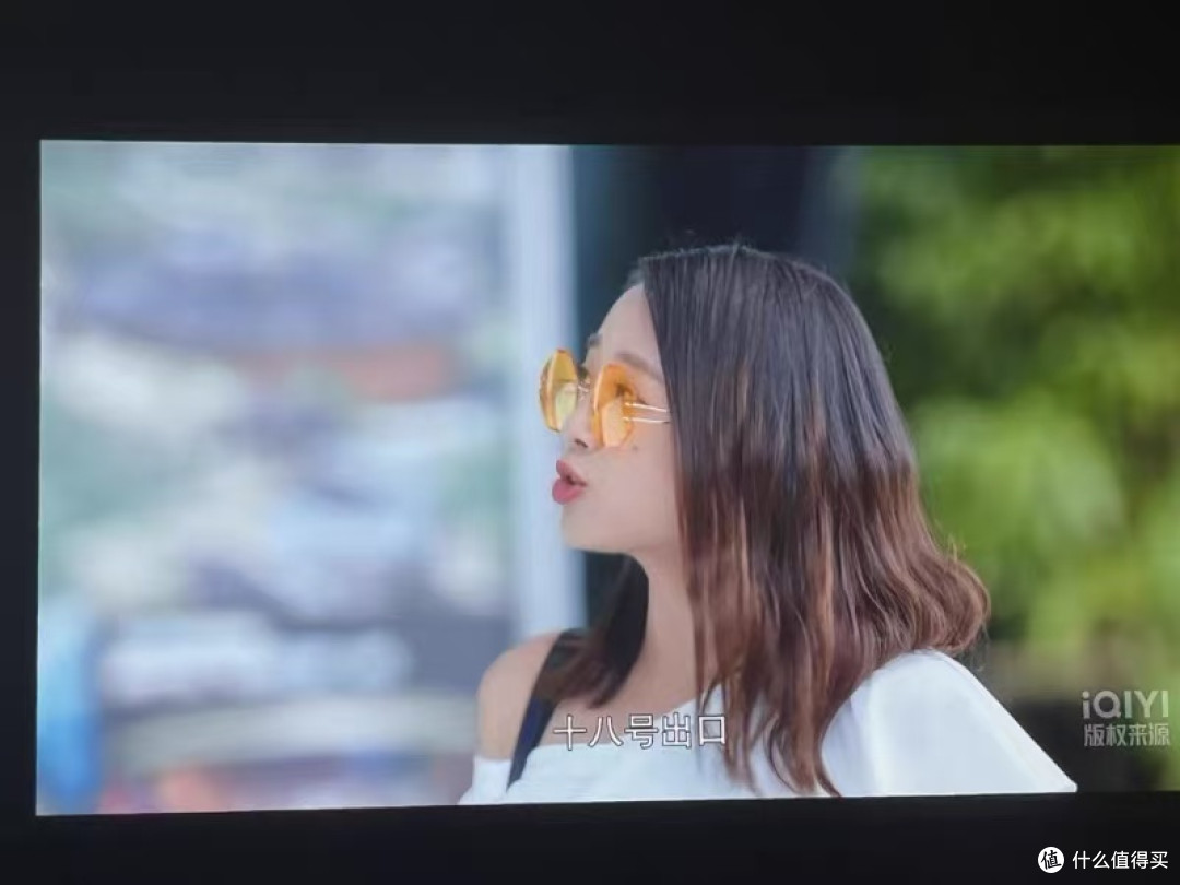 智能调校,便捷观影