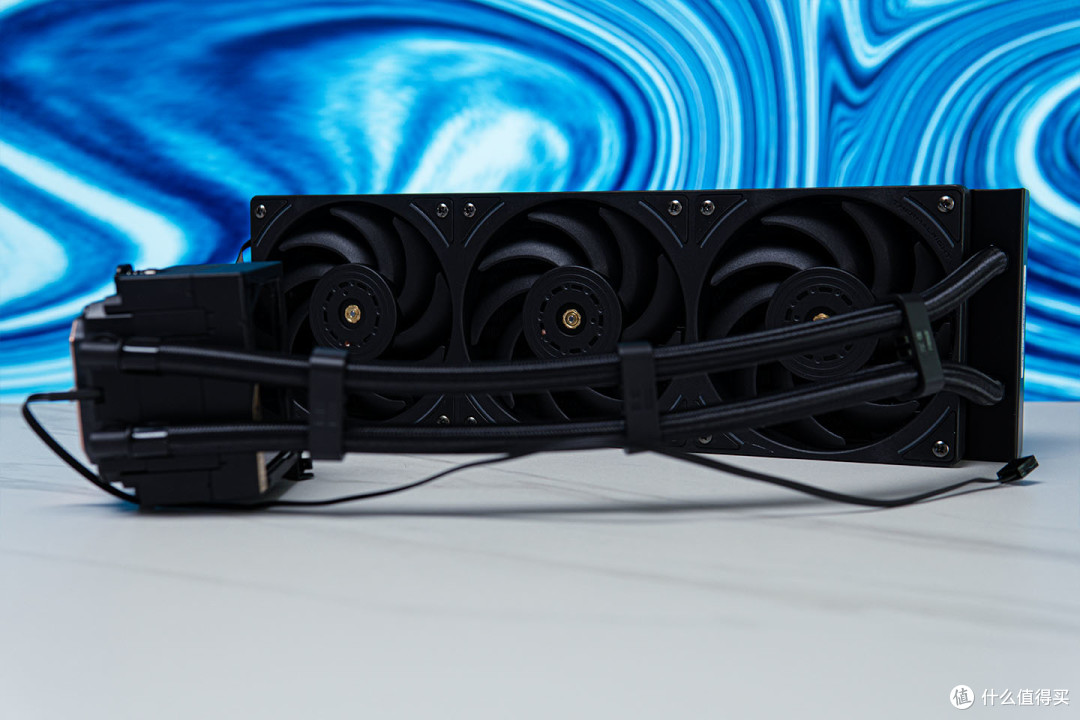 2W预算，黑色侧透安钛克FLUX PRO装机测试