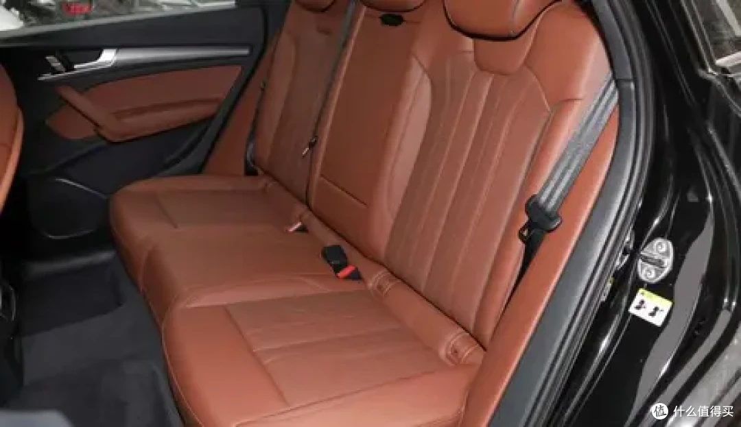 奥迪Q5L选购指南:2.0T双动力+配置差异,家用推荐40 TFSI