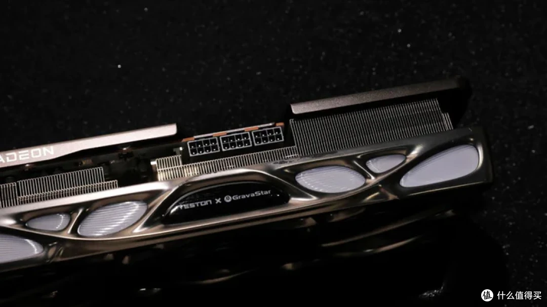 开学季5K价位王者之选：盈通RX9070XT破茧OC显卡简测