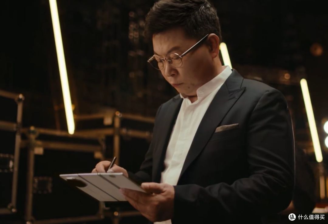 从生活到工作，华为Mate XTs 非凡大师的全面升级有多实用？