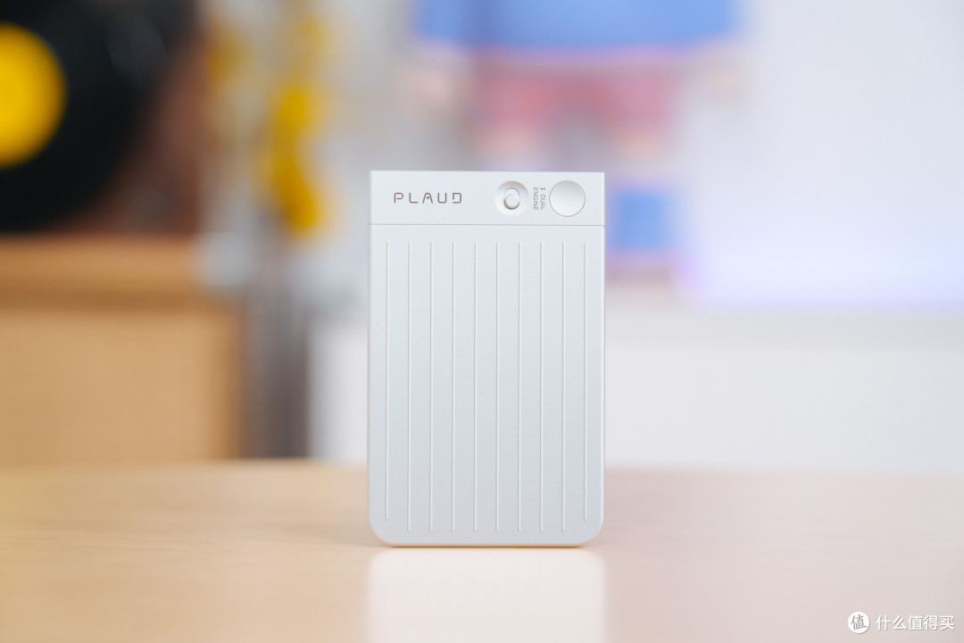 卡片式录音笔谁更懂AI?PLAUD NOTE、DingTalk A1、TicNote横评