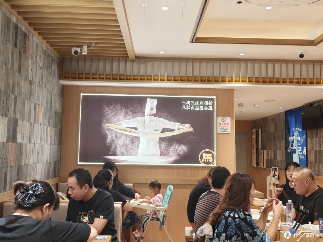被老食客追着吃的马记永,凭什么是牛肉面界的口碑王?