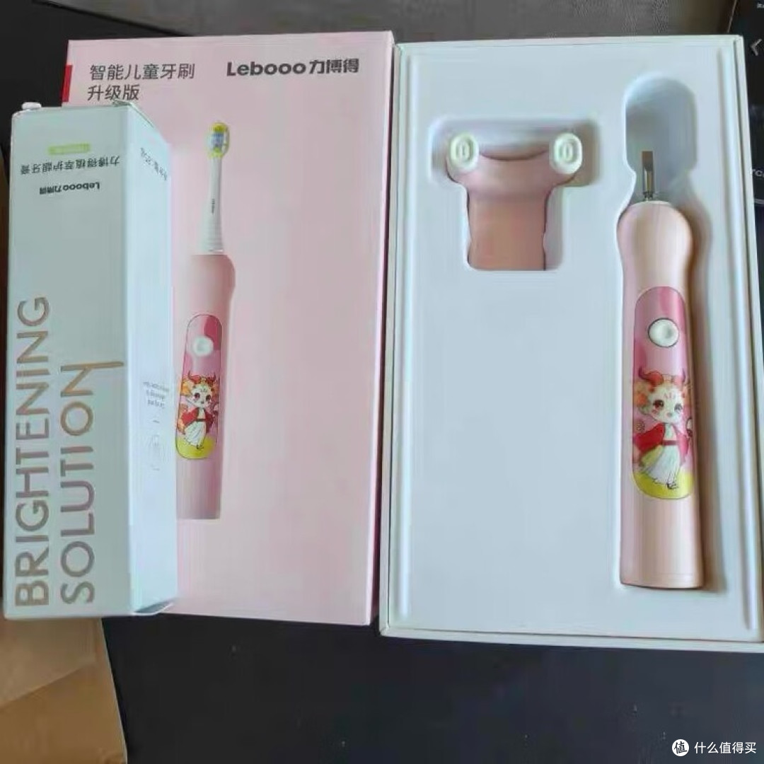智能儿童牙刷让孩子爱上刷牙