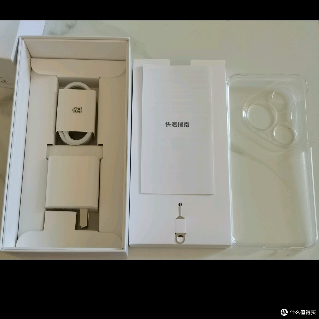 HUAWEI Pura 80 Pro+ 釉红版发布
