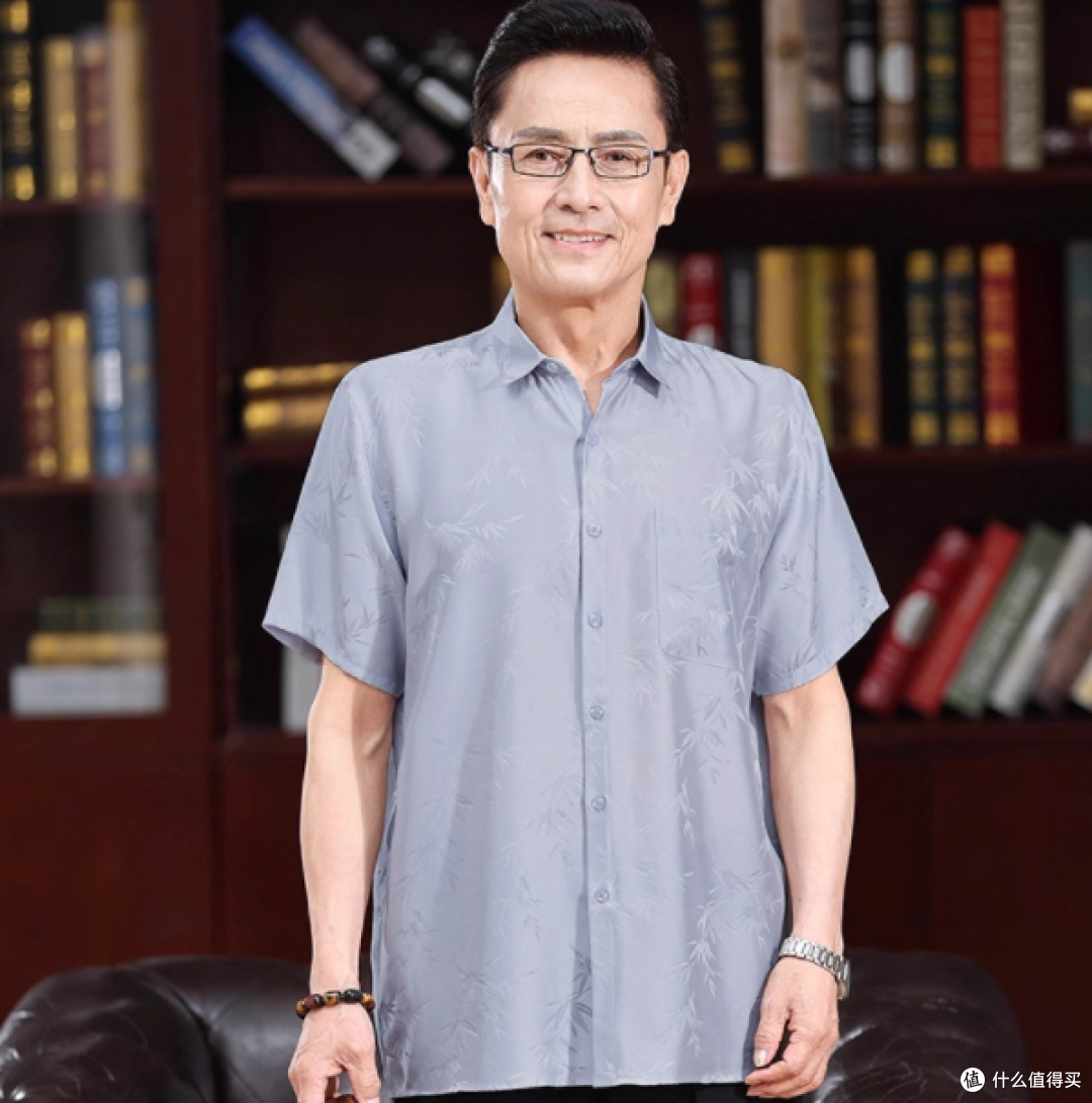 堡索旗舰店中老年男士真丝短袖衬衫:品质之选,舒适之享
