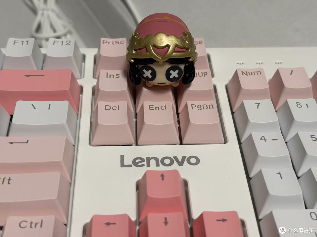 The best gift for your hands is to prepare a mechanical keyboard.